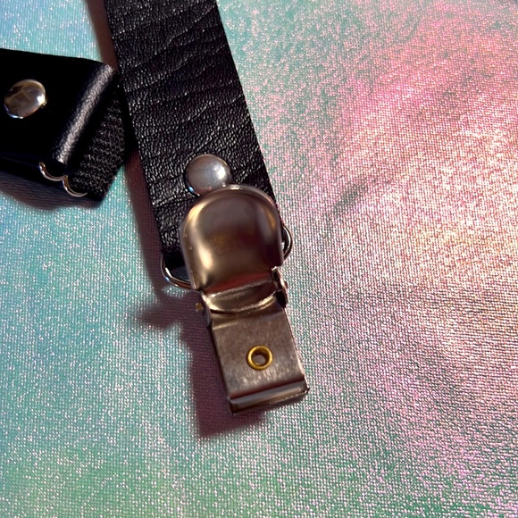 New 1 pair of Heart Leg Garters - Picture 2 of 7